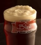 CLUB CERVECERO BLEST: Cerveza frente al lago