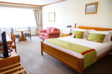 Hospitalidad y servicio en el corazón de Puerto Montt