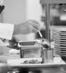 Noches de cocina patagónica  en Saurus