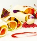 Rolls de chocolate blanco y frutas
