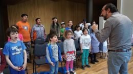 Escuela Coral de Teatro del Lago ofrece concierto gratuito de Navidad